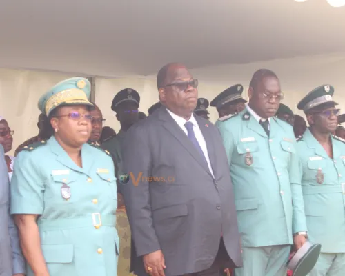 hommages-du-ministere-des-eaux-et-forets-a-feu-colonel-oka-yao-raphael