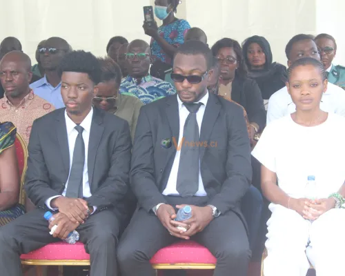 hommages-du-ministere-des-eaux-et-forets-a-feu-colonel-oka-yao-raphael