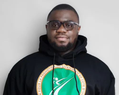 sport-promotion-du-taekwondo-jean-marc-die-segnon-nous-fait-decouvrir-laprotci