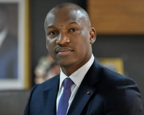 mamadou-toure-ministre-de-la-promotion-de-la-jeunesse-de-linsertion-professionnelle-et-du-service-civique