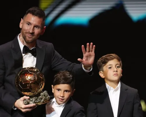 lionel-messi-le-8e-ballon-dor-dune-legende-incontestee